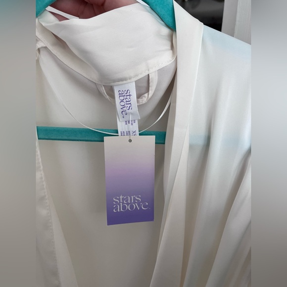 Cream bridal robe. NWT - Picture 4 of 4